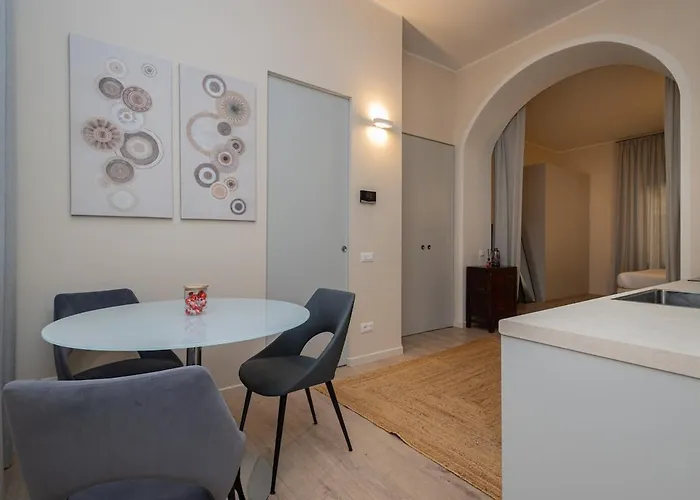 Living Arco Della Pace Apartamento *